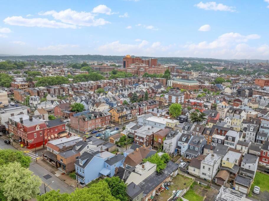 Bloomfield, Pittsburgh Large And Accessible 3 Bedroom Apr With Free Parking Eksteriør billede